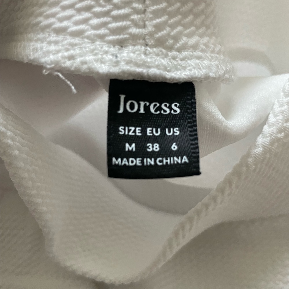 White Ruffle Crop Top - Picture 3 of 3